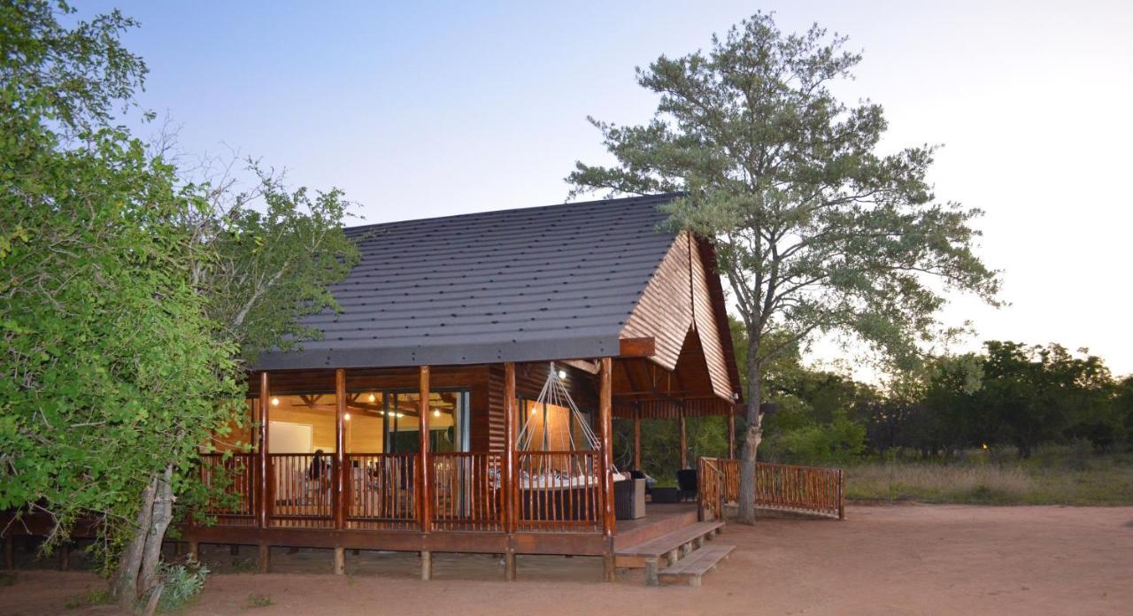 Pezulu Tree House Lodge 호에드스프뤼트 외부 사진