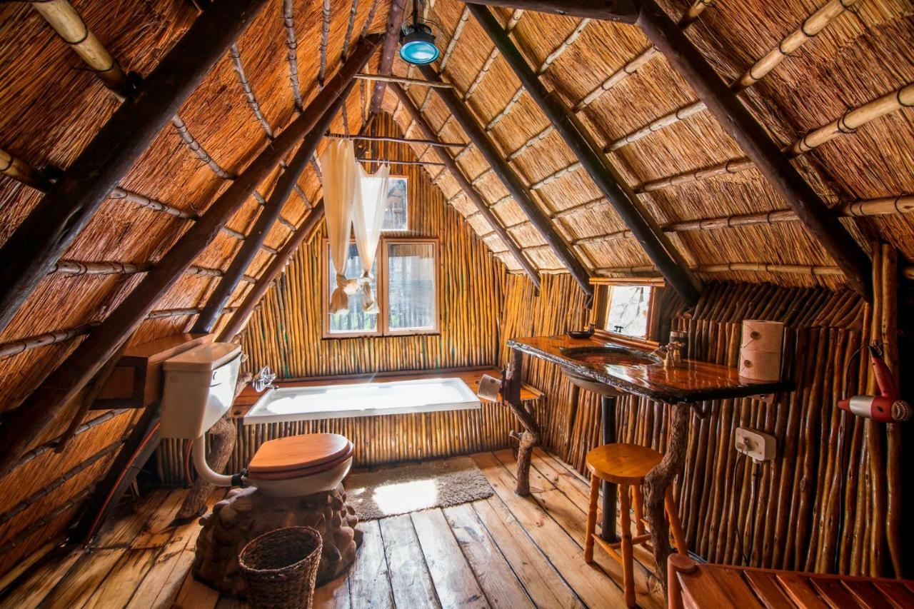 Pezulu Tree House Lodge 호에드스프뤼트 외부 사진